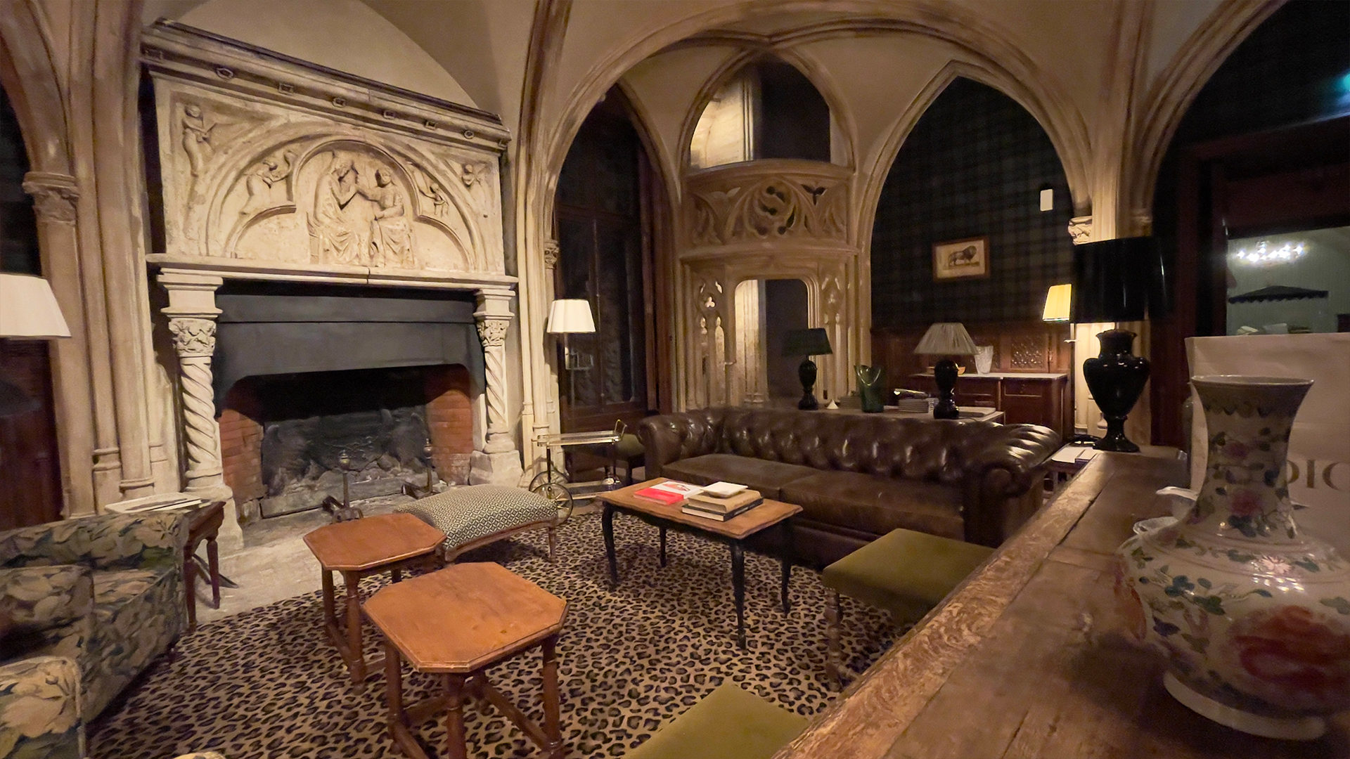 Salon de l’Abbaye des Vaux de Cernay, référence BETRAVE